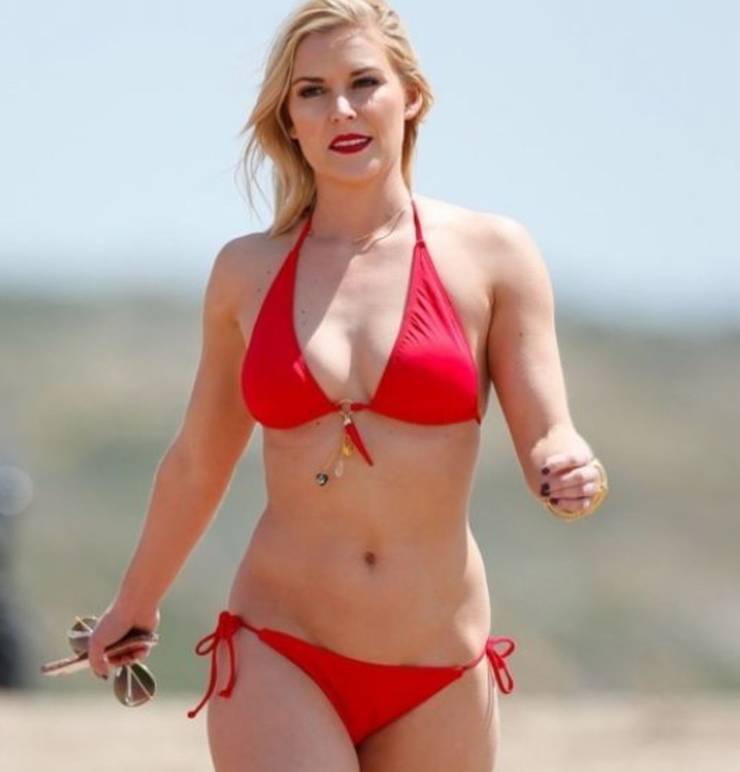 Top 15 Hottest Pictures Of Renee Young You Need To See
