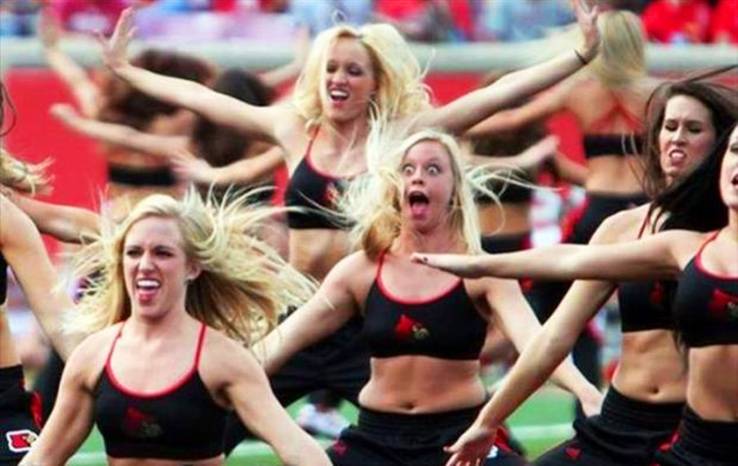 Most Embarrassing Cheerleader Photos Ever Taken Thesportster