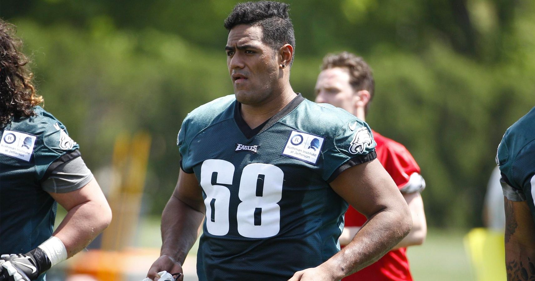 Jordan Mailata Never Wore An American Football Helmet Before Eagles Signing