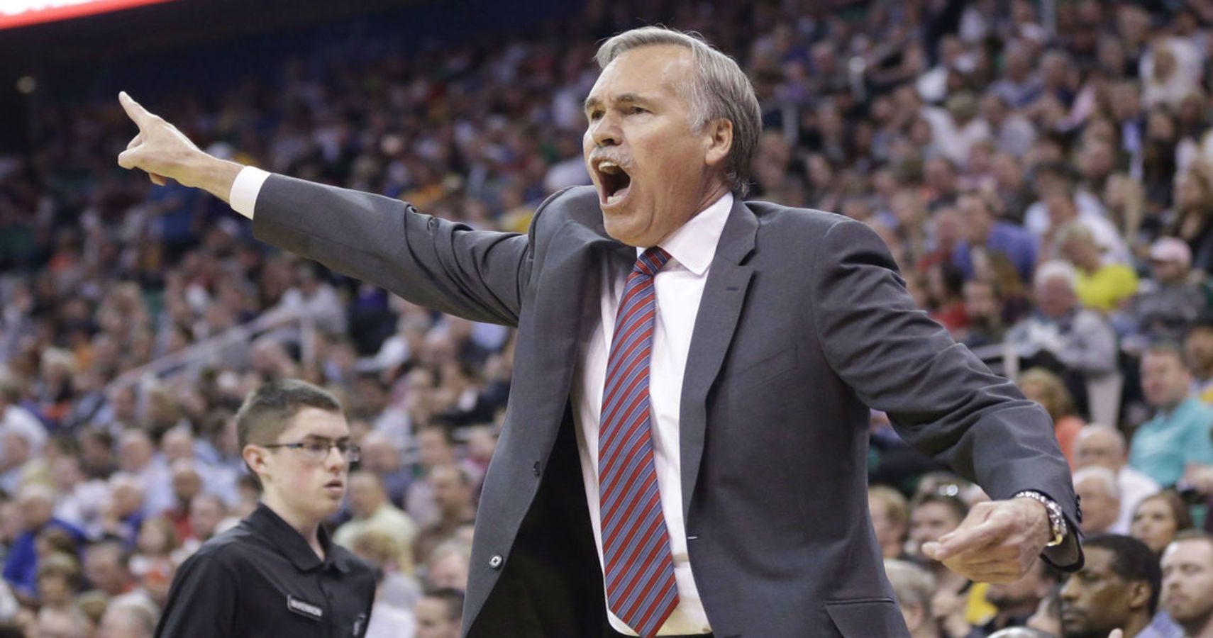 Rockets Coach Mike D’Antoni Says Roster Depth Is Big Problem For Team