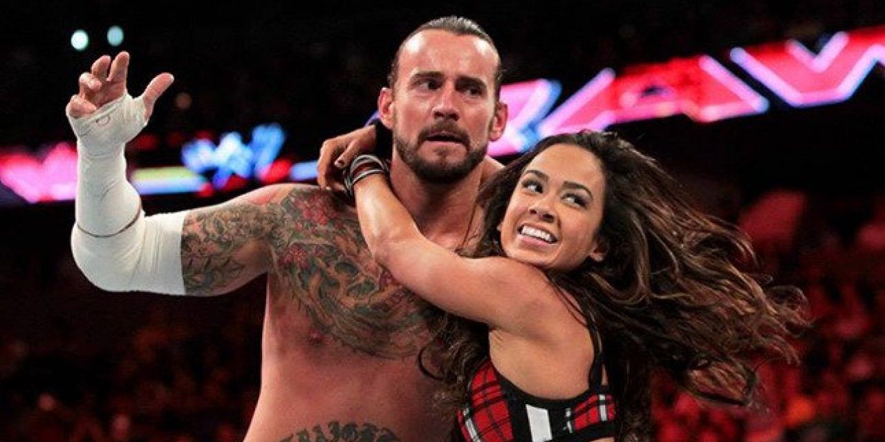 10 Failed OnScreen Wrestling Couples That Should Have Worked