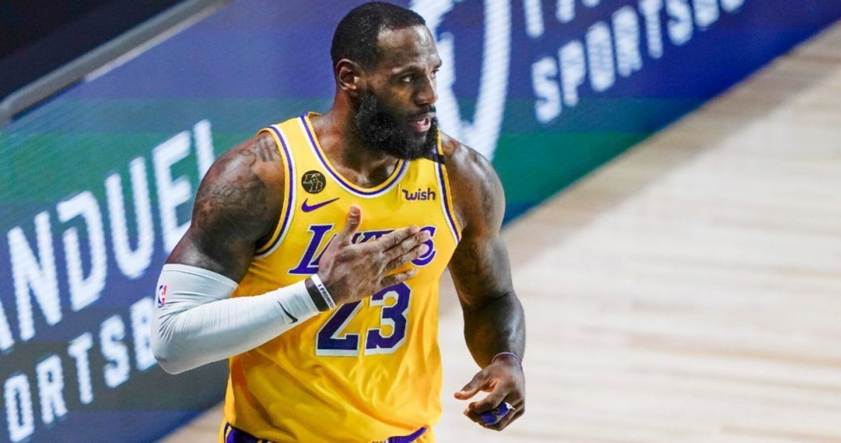 Lebron James Signs Two Year 85 Million Contract