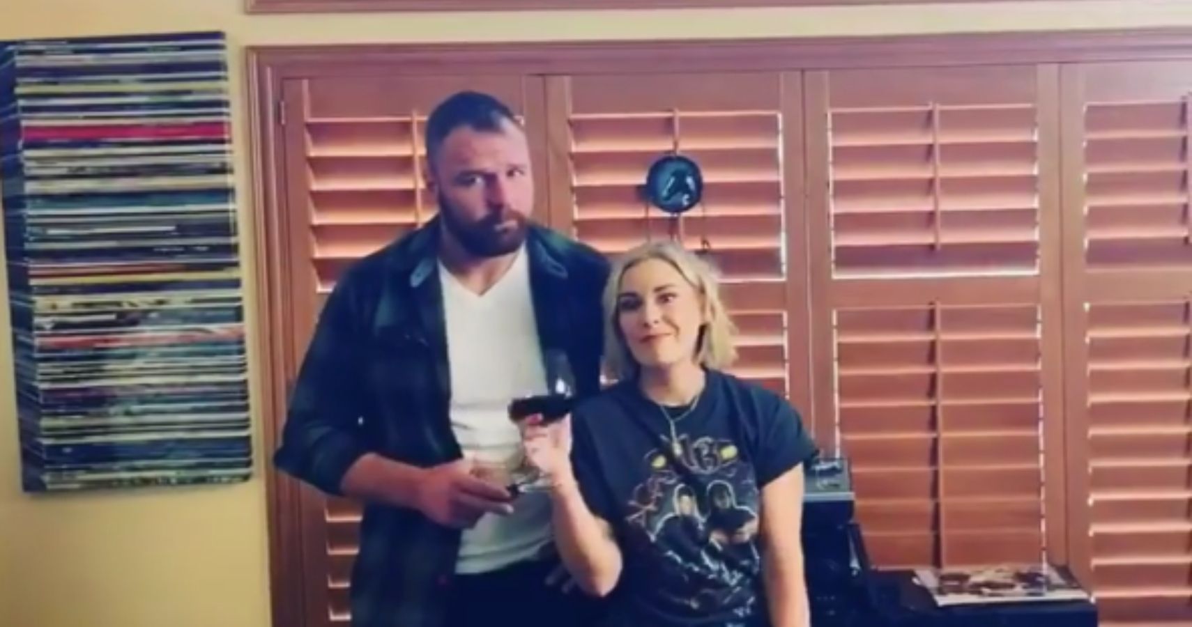 It's a ____!!! Jon Moxley & Renee Young Reveal Baby's Gender It's a ____!!! Jon Moxley & Renee Young Reveal Baby's Gender